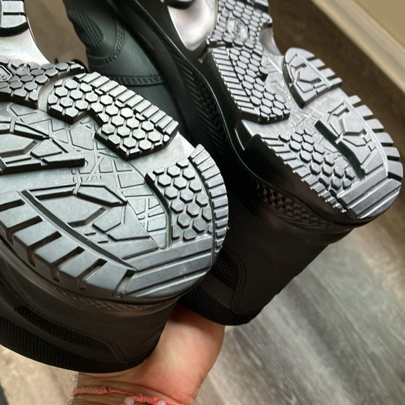 THOROGOOD - Picture 12 of 17